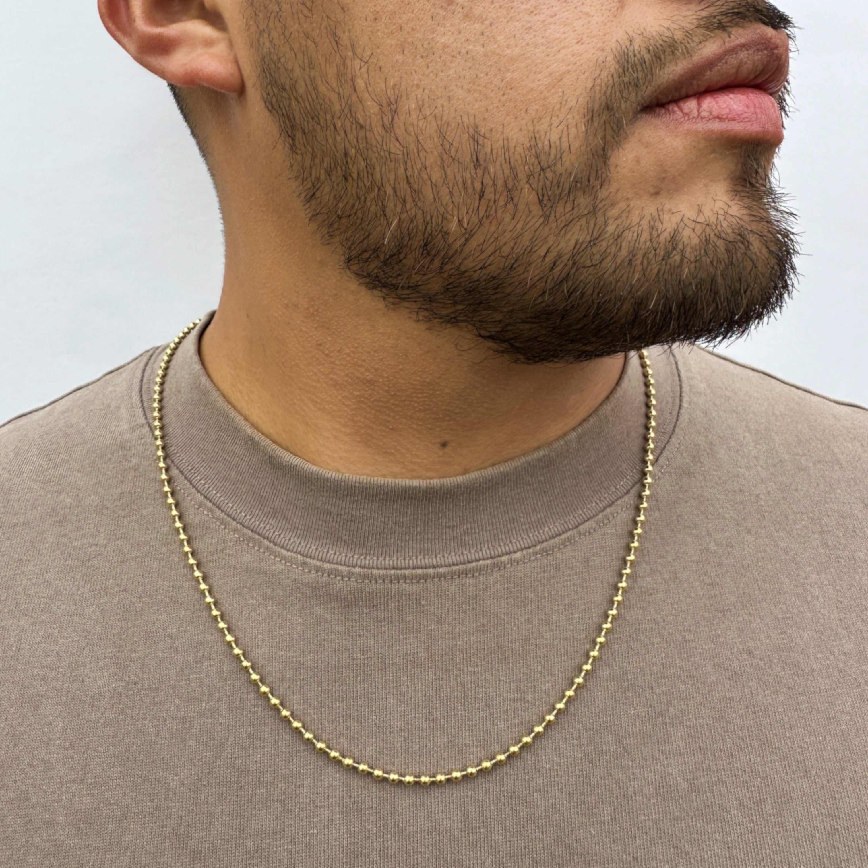 Cadena Militar Hombre