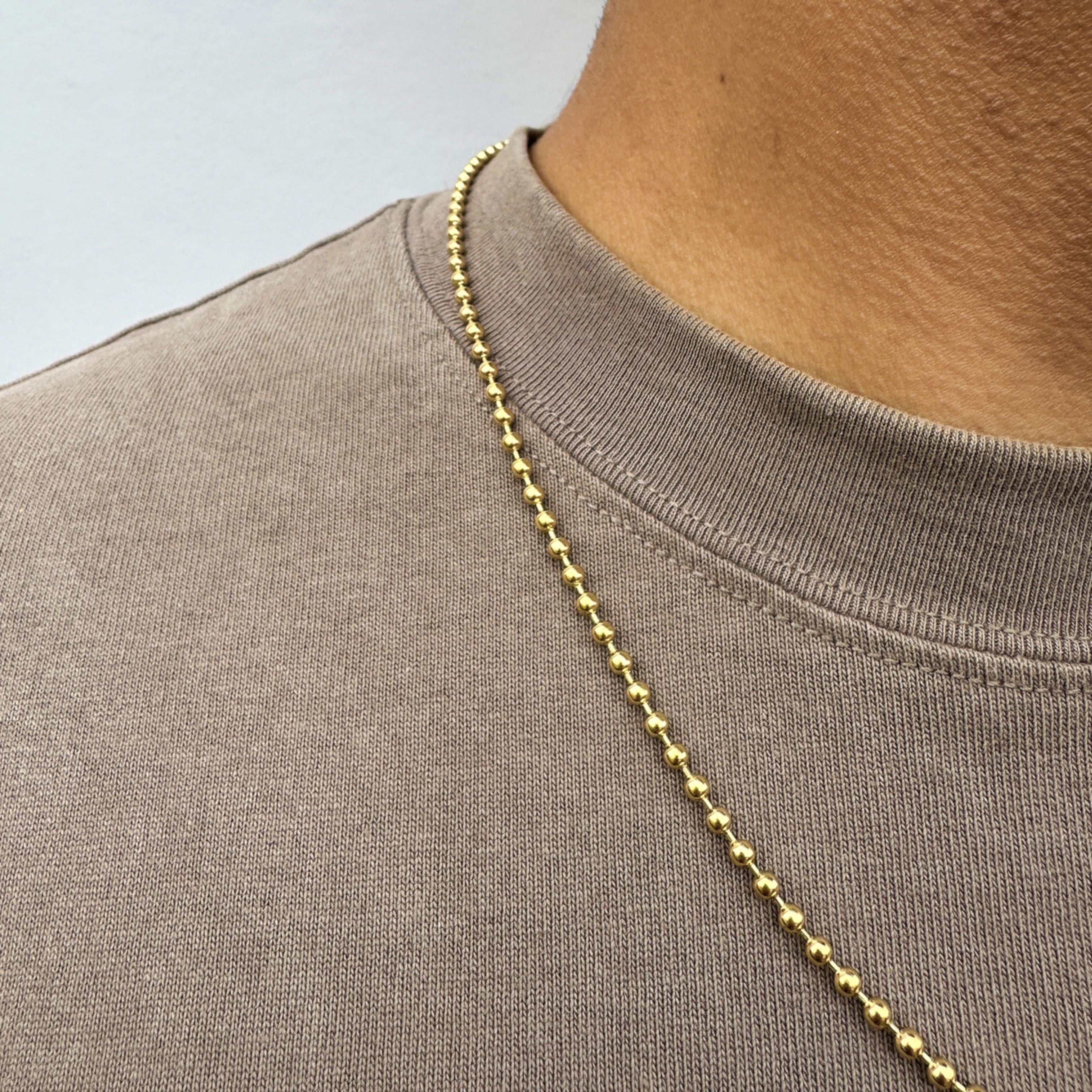 Cadena Militar Hombre